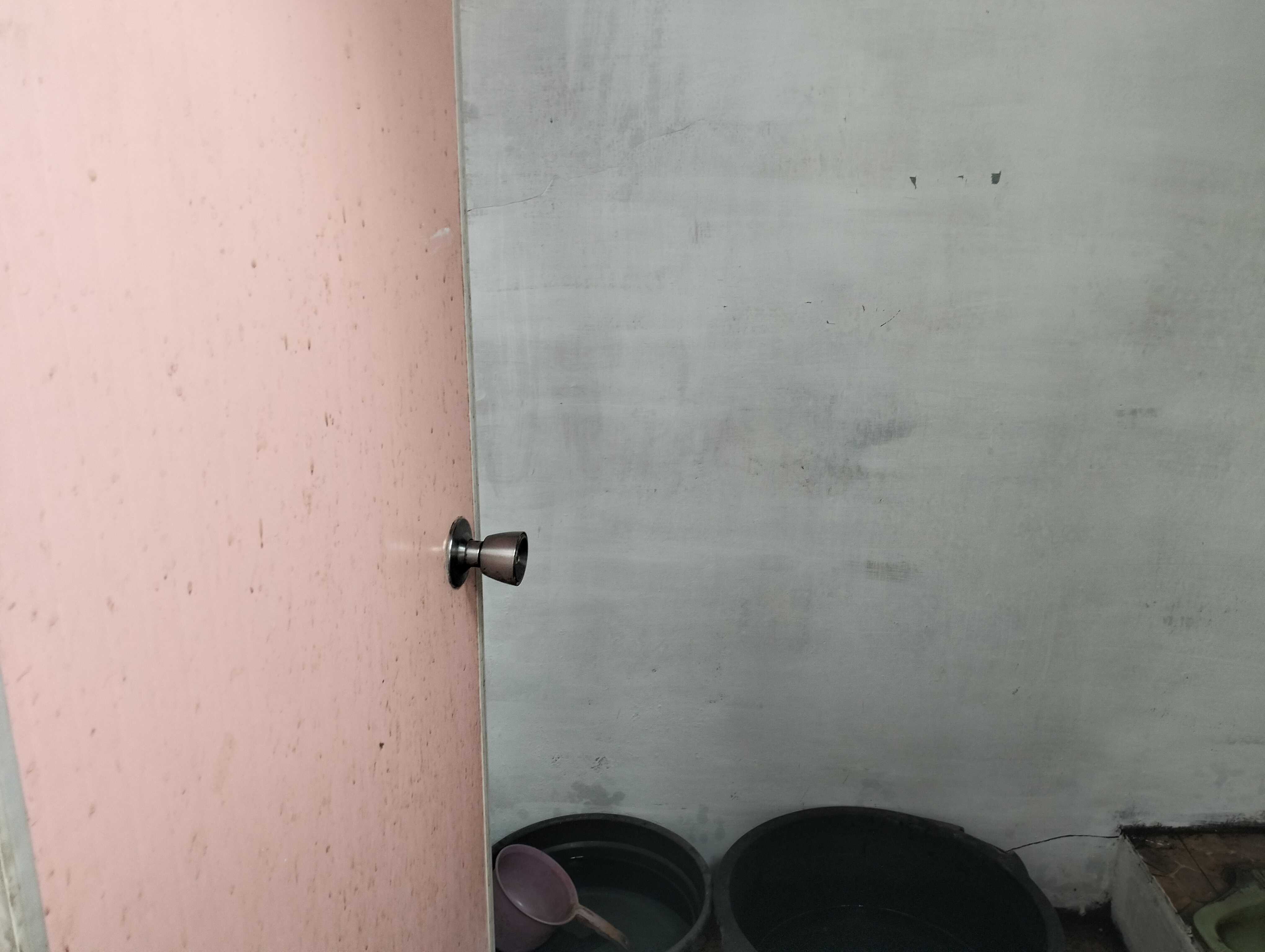 Foto Jamban/WC 100%